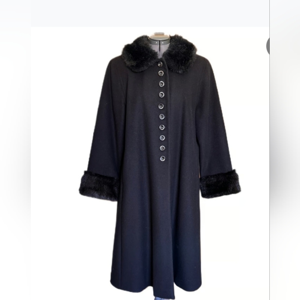Harve Benard Black Long Wool Coat with Faux Fur Collar